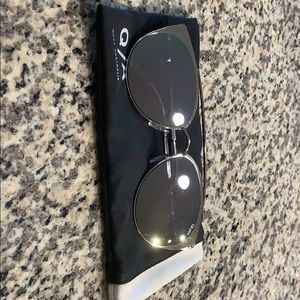 Quay sunglasses